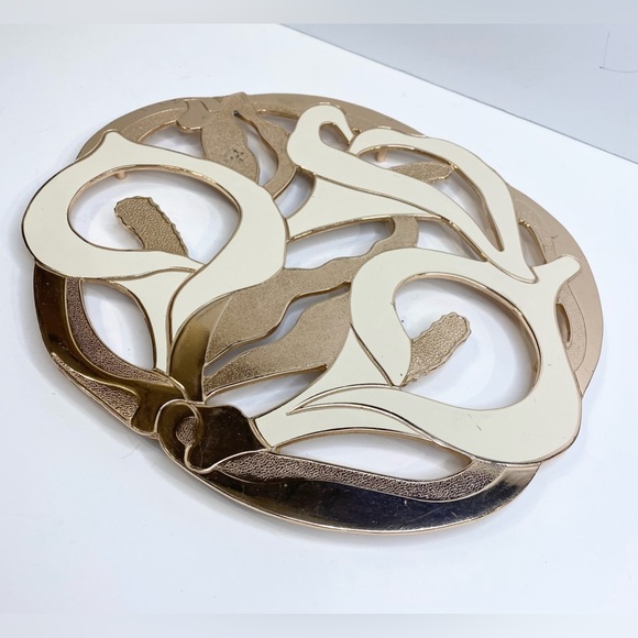 Vintage Rose Gold White Rogers Oneida Japan Lily Metal Wall Decor Trivet - Picture 5 of 9